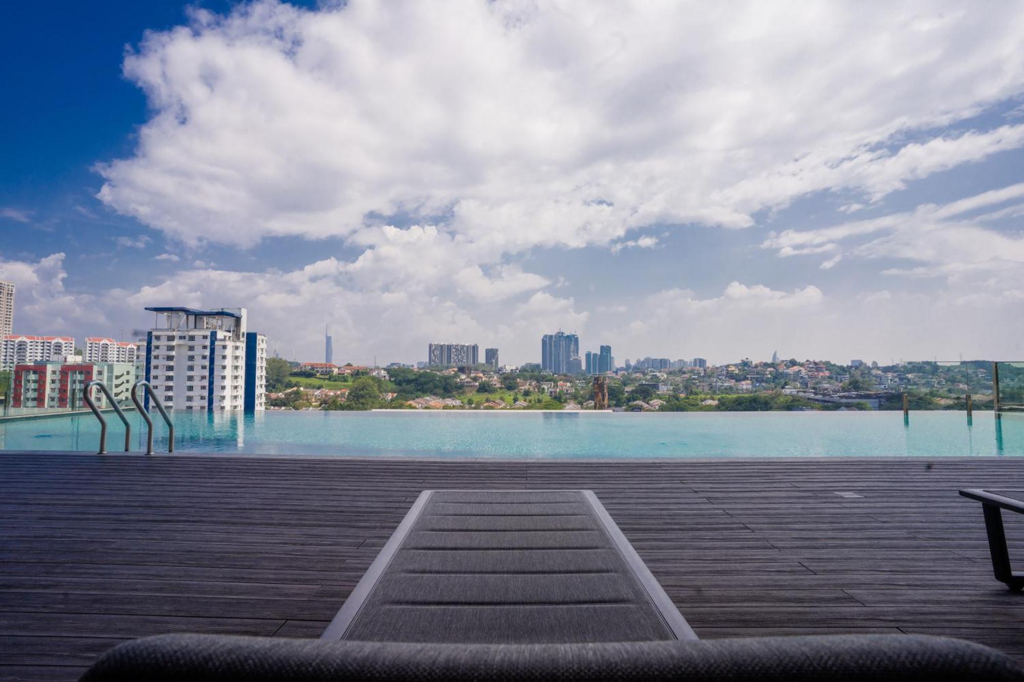 Societe Suites By Ihost Global Kuala Lumpur Exterior foto