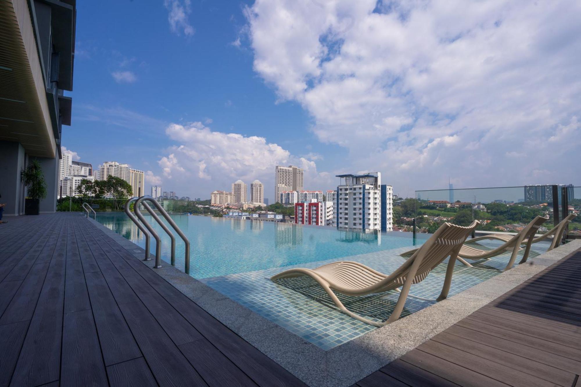Societe Suites By Ihost Global Kuala Lumpur Exterior foto